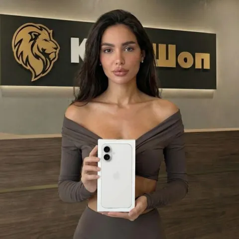 iPhone 16 Plus, 128 ГБ, SIM + eSIM, белый — фото товара