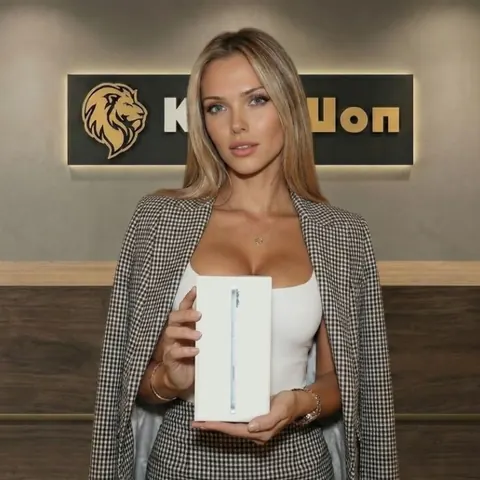 iPhone Air, 512 ГБ, eSIM, голубой — фото товара