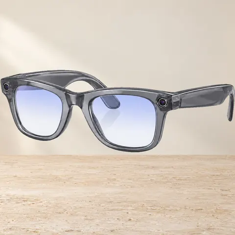 Ray-Ban Wayfarer RW4012 Shiny Transparent Gray/Clear Sapphire Transitions M — фото товара